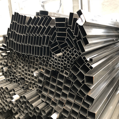 Low Carbon Seamless SS Pipe 6m Steel Tube 304 Stainless HL Surface For Construction