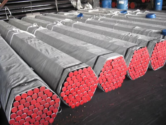 API 5L Seamless Carbon Steel Pipe 625 Mm For Gas Round Alloy